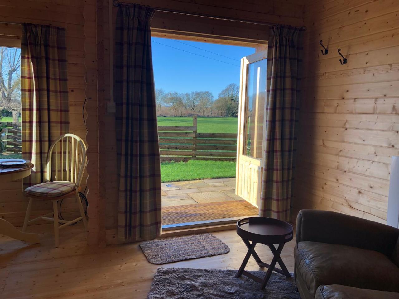 Keepers Lodges Broadway (Worcestershire) Exterior foto